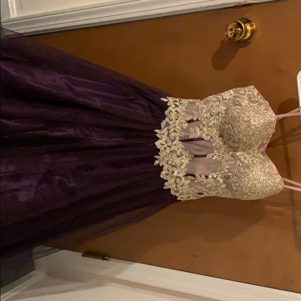 Prom dress - Picture 3 of 3